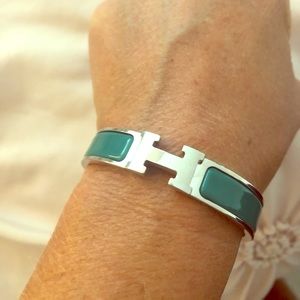 Hermès Signature Bracelet